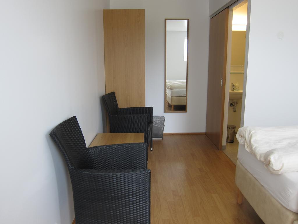 Brekka I Loni Farm Stay Stafafell Стая снимка